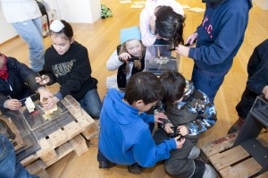 Fra Laget i verden. Foto: Børre Høstland / Nasjonalmuseet